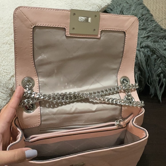 Michel kors pink crossbody bag - Picture 5 of 7